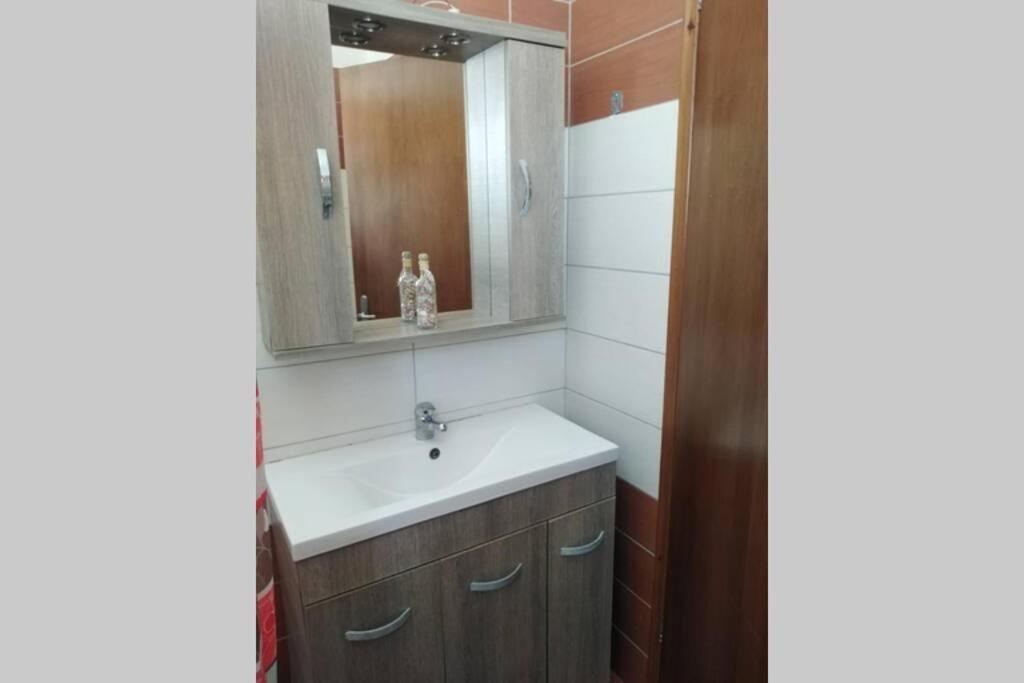 Vicky'S Apartment Near To The Airport Ολόκληρο Διαμέρισμα Антимахия Экстерьер фото